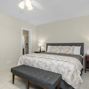 Zimmer mit Queensize-Bett